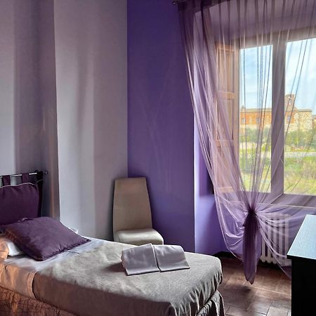 Hotel Palazzo Renieri - 3Stelle S Colle di Val d'Elsa Eksteriør billede