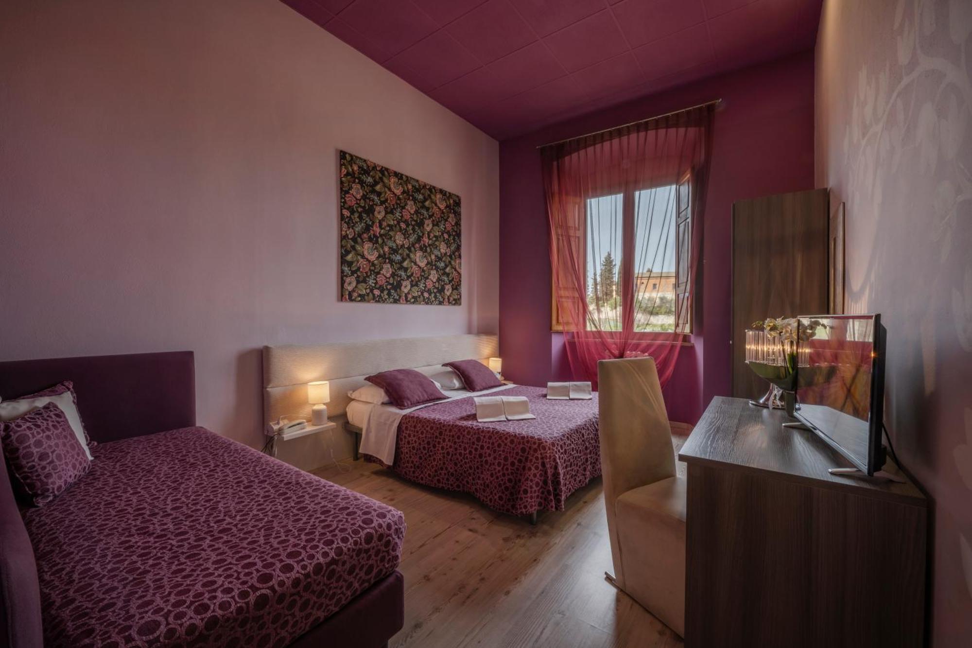 Hotel Palazzo Renieri - 3Stelle S Colle di Val d'Elsa Eksteriør billede