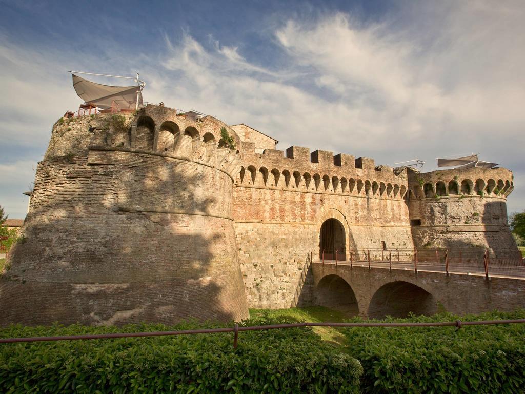 Hotel Palazzo Renieri - 3Stelle S Colle di Val d'Elsa Eksteriør billede